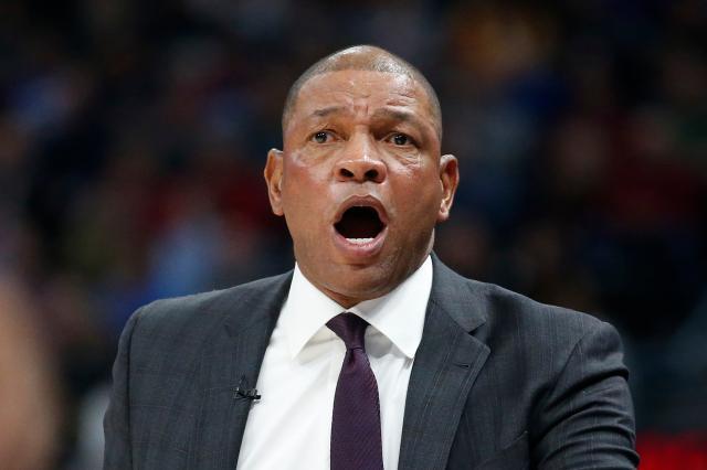 西蒙斯事件其实是一种传承？里弗斯当年也曾叛逆过